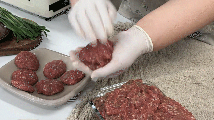 03_tteokgalbi_about.gif